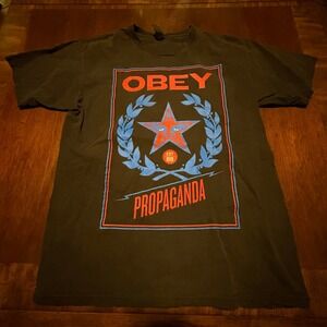 OBEY Propaganda Laurel Star Graphic T-Shirt Black Size L Streetwear Shepard